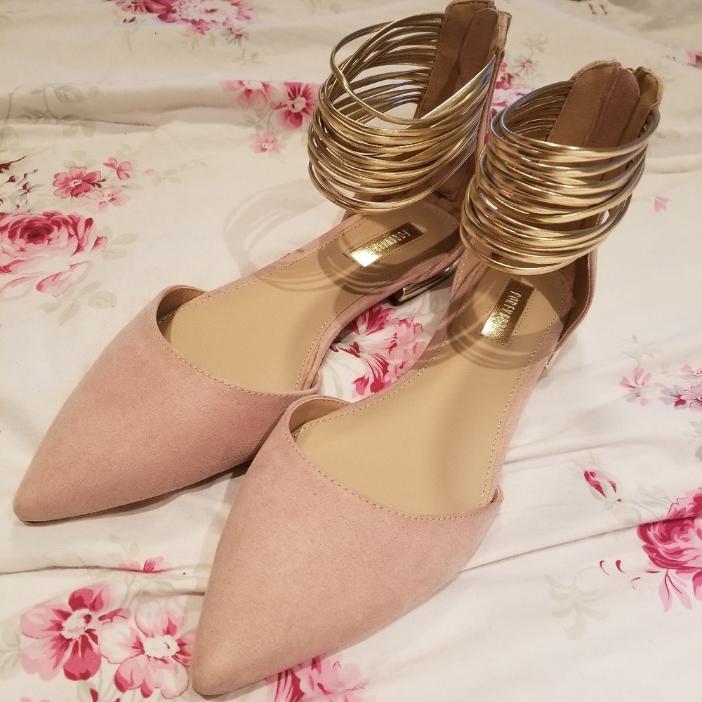 🚫SOLD🚫Metallic Ankle-Strap Flats
